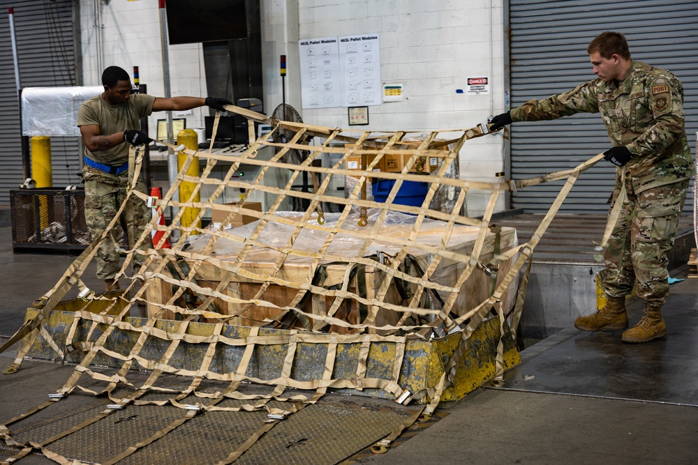 436th APS cargo processors keep cargo moving