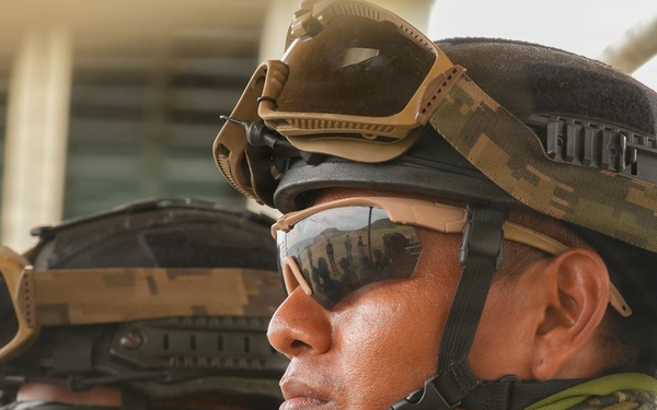 U.S., ROK, Mexican Marines conduct live-fire range