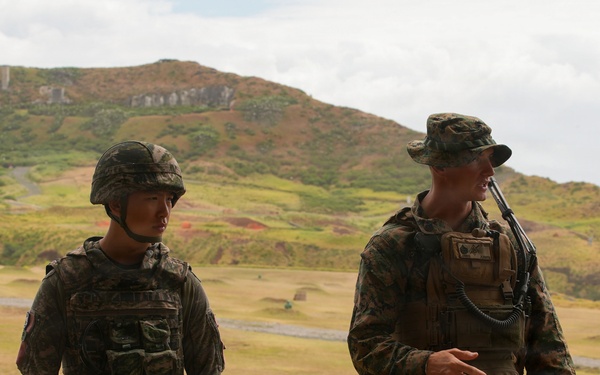U.S., ROK, Mexican Marines conduct live-fire range