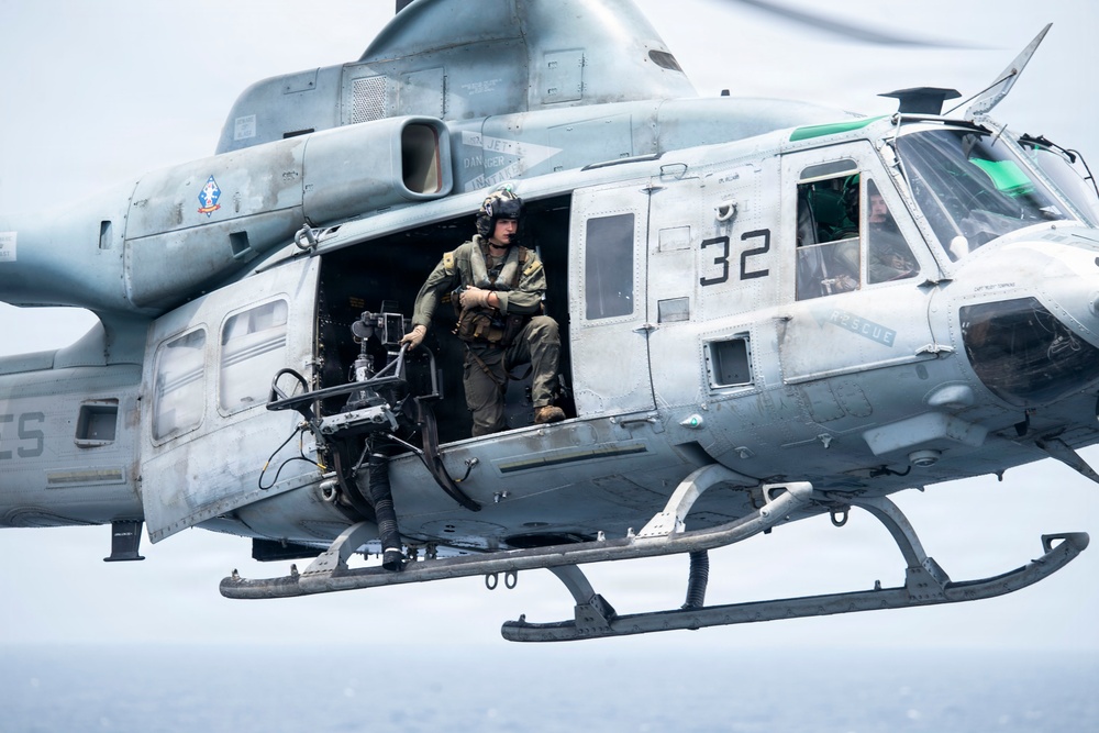USS Boxer, VMM 163 Conduct Flight Operations