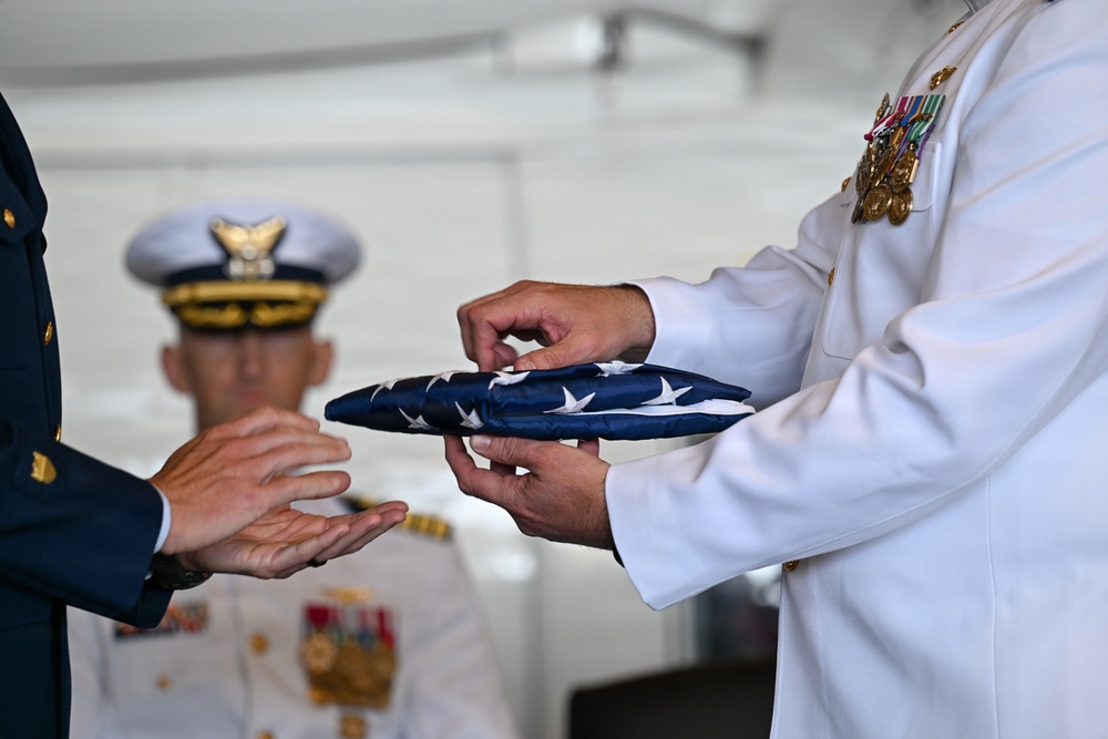 Coast Guard Air Station Kodiak holds change of command ceremony