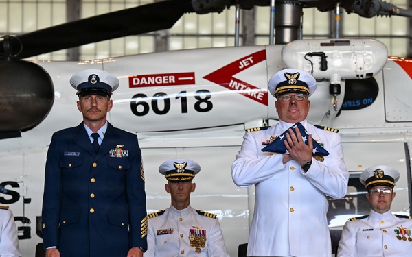 Coast Guard Air Station Kodiak holds change of command ceremony