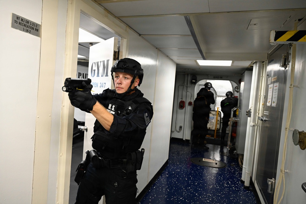 US Coast Guard participates in FLEETEX 250