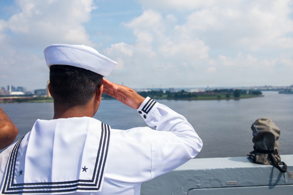 USS Arlington (LPD 24) departs SAIL 250 Maryland &amp; Airshow Baltimore