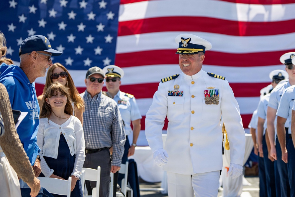 U.S. Coast Guard Cutter Munro holds a change-of-command ceremony