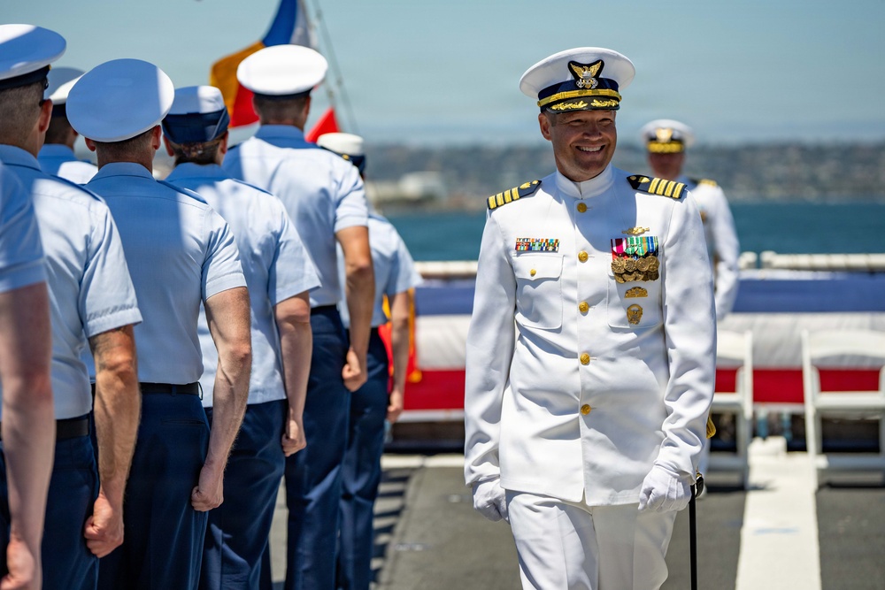 U.S. Coast Guard Cutter Munro holds a change-of-command ceremony
