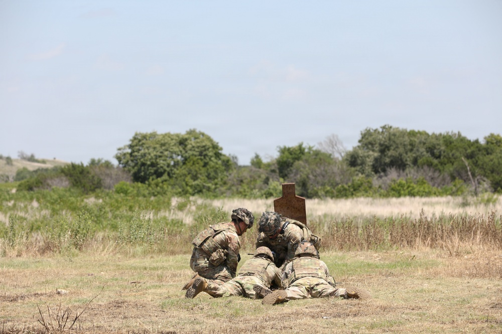 410th Military Police Company Conducts Claymore Mine Training on Fort Hood