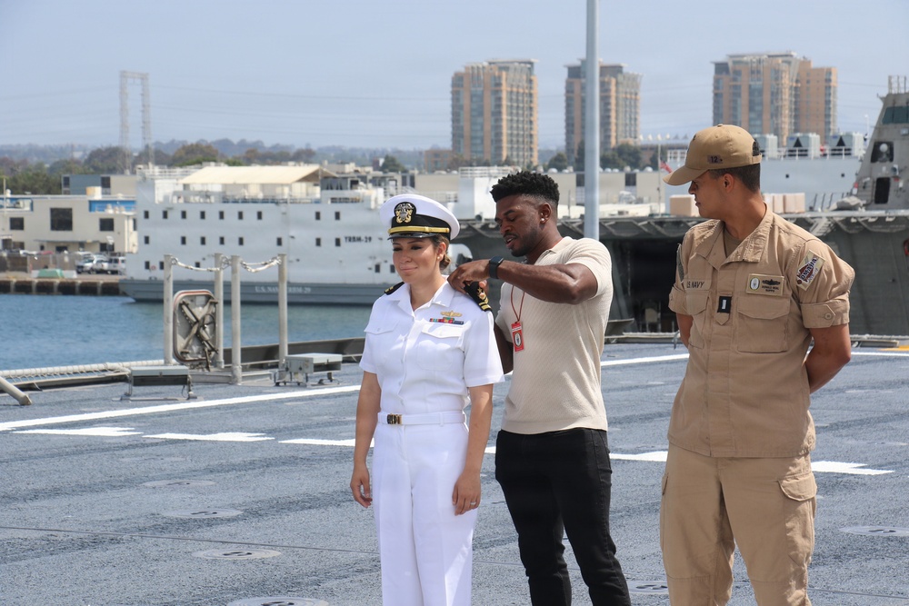 Officer Promotion Ceremony held onboard USS Omaha (LCS 12) [Image 2 of 3]