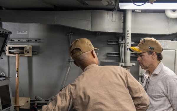 LCF-24: John M. Barrett Tours USS Fort Lauderdale