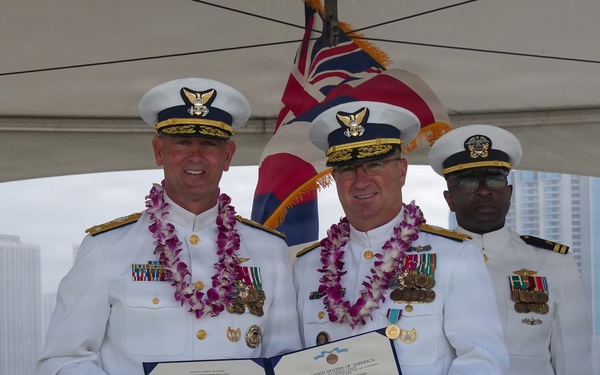 Coast Guard Oceania District holds change of command ceremony in Honolulu