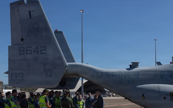 MRF-D Marines hold Osprey showcase for Australian airmen