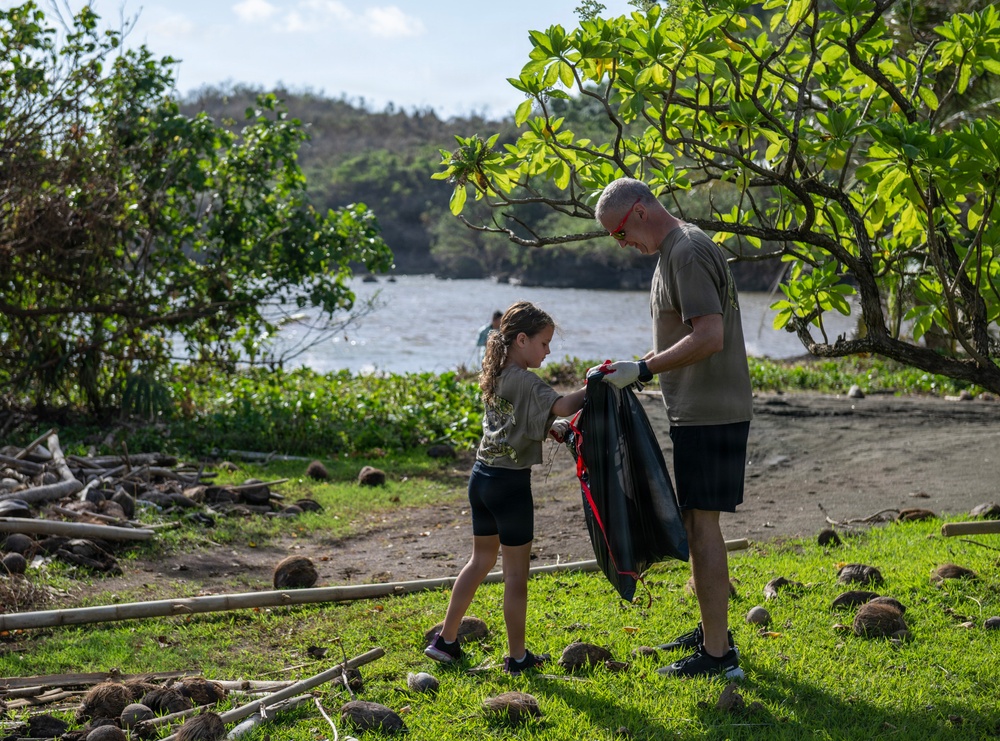 CSS-15 Sailors Join Inalåhan Beach Cleanup Efforts
