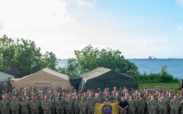 Acting SECNAV visits EODMU5