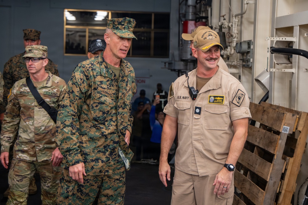 LCF-24: USS Fort Lauderdale Ports in La Guaira, Venezuela