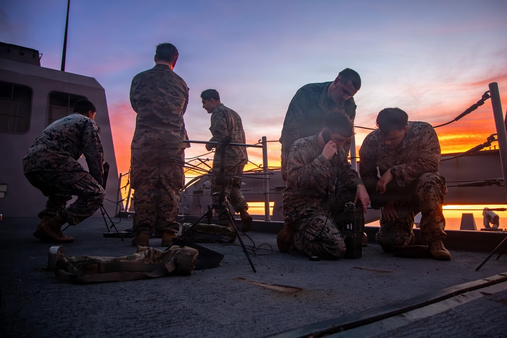 LCF-24: V3/2 Marines configure Radio Systems in Preparation for Supporting Disaster Assistance in Venezuela