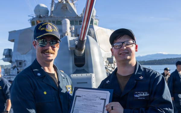 USS John Paul Jones (DDG 53) holds award ceremony