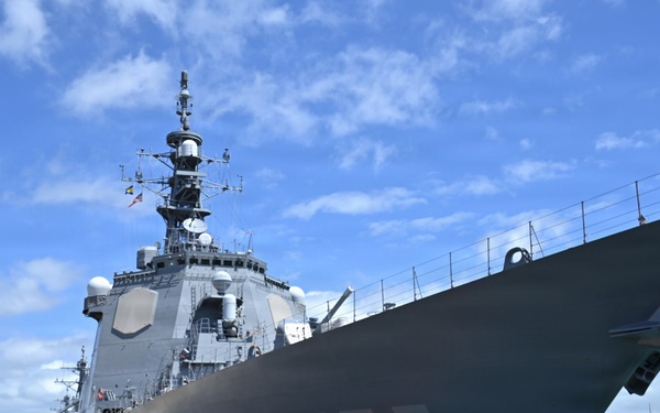 JS Kongō hosts media tour during RIMPAC 2026
