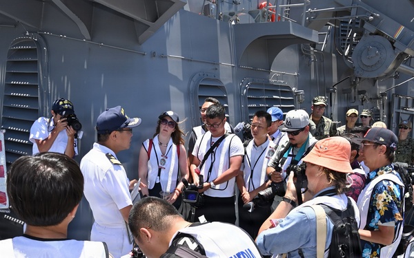 JMSDF Sailors brief journalists aboard JS Kongō during RIMPAC 2026