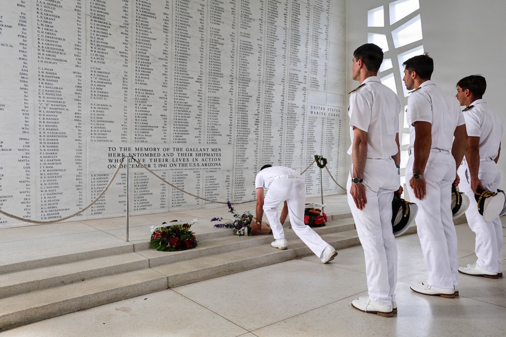 Italian Sailors Visit Arizona Memorial during RIMPAC 26