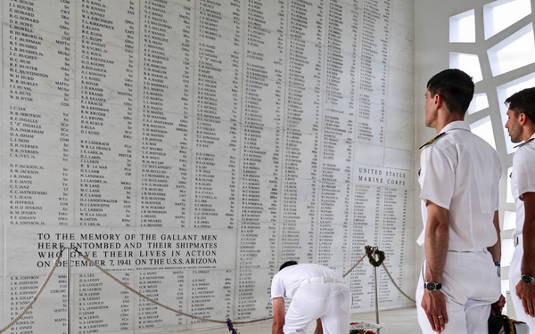Italian Sailors Visit Arizona Memorial during RIMPAC 26
