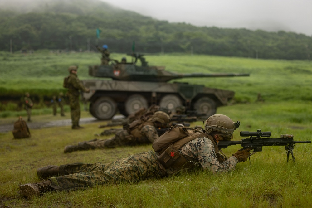 HIJUDAI MANEUVER AREA. OITA, JAPAN – U.S. Marines with 12th LCT conduct a bilateral range during exercise Resolute Dragon 26