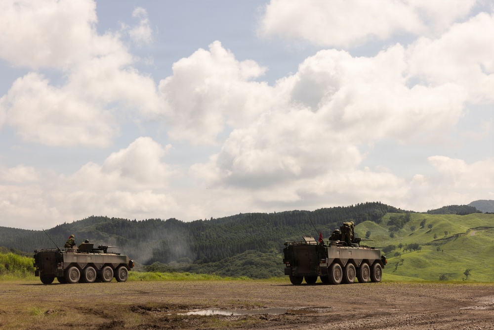 HIJUDAI MANEUVER AREA. OITA, JAPAN – U.S. Marines with 12th LCT conduct a bilateral range during exercise Resolute Dragon 26