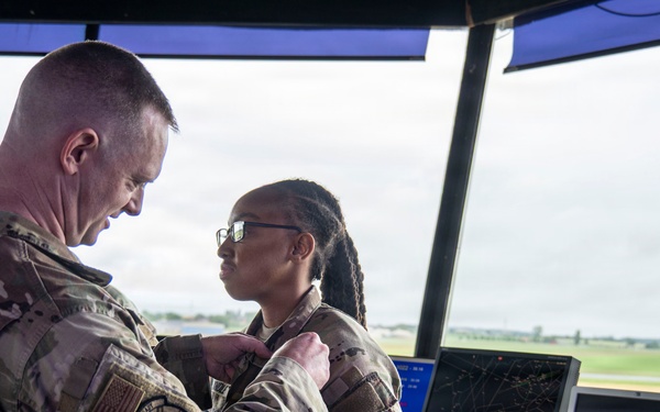 Army Controllers Earn Rare Air Force ATC Certifications