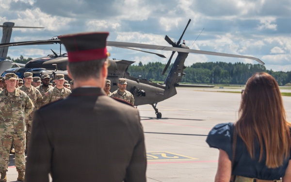 President Rinkēvičs and U.S. Ambassador Argyros visit U.S. Army Soldiers at Lielvārde Air Base, Latvia