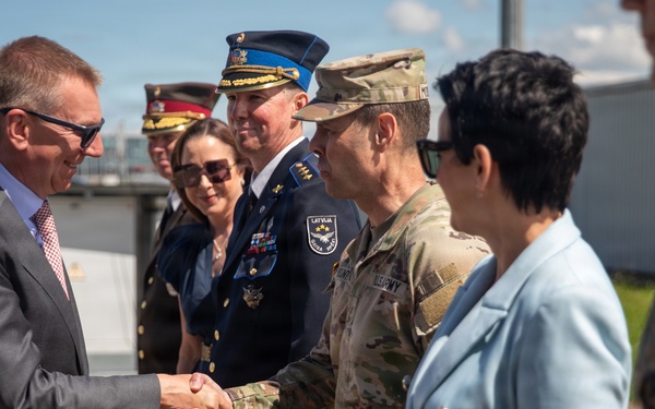 President Rinkēvičs and U.S. Ambassador Argyros visit U.S. Army Soldiers at Lielvārde Air Base, Latvia