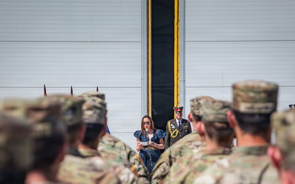 President Rinkēvičs and U.S. Ambassador Argyros visit U.S. Army Soldiers at Lielvārde Air Base, Latvia
