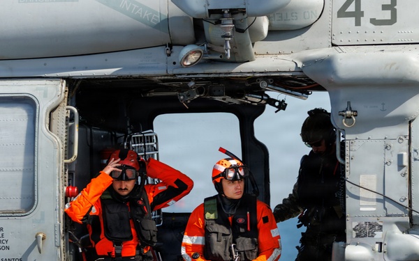 USS Mount Whitney, HSC-28 Conduct SAR Training in Baltic Sea