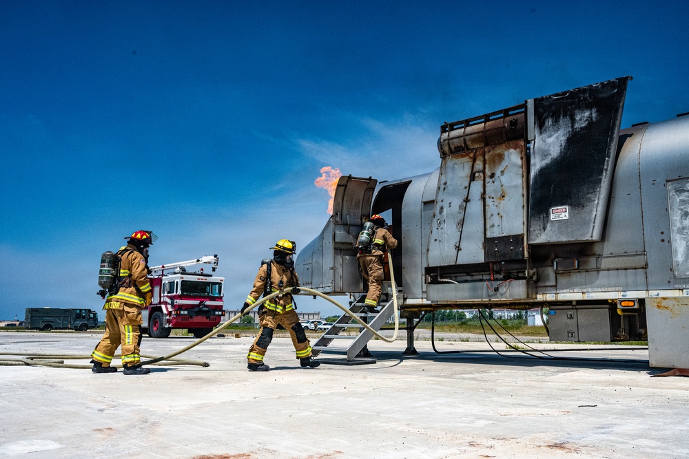 134 CES Firefighters Attack Flames in Korea