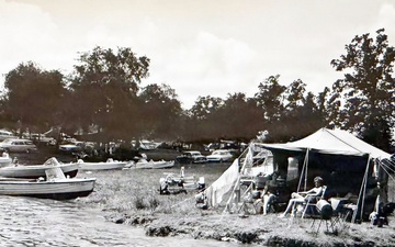 Lake Texoma visitors celebrate Independence Day 1961