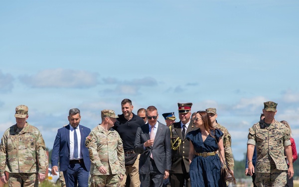 President Rinkēvičs and U.S. Ambassador Argyros visit U.S. Army Soldiers at Lielvārde Air Base, Latvia
