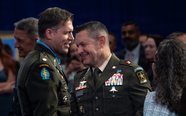 Retired U.S. Army Maj. Nicholas Dockery is Inducted to the Hall of Heroes