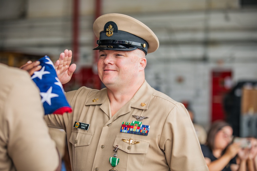 Air Test and Evaluation Squadron One hosts retirement ceremony