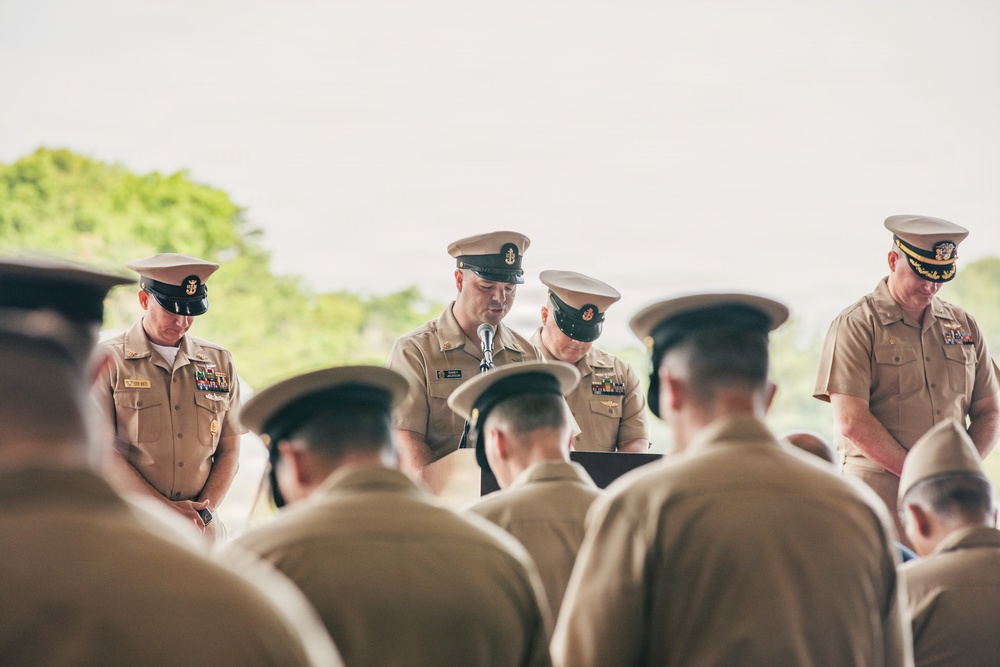 Air Test and Evaluation Squadron One hosts retirement ceremony