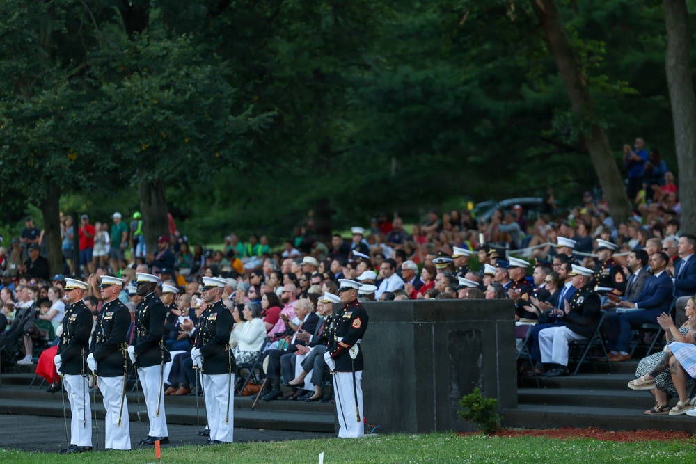 MCICOM Executive Director hosts His Excellency Jose Manuel Romualdez at Marine Barracks Washington's Sunset Parade
