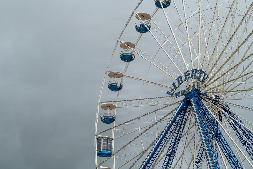 Volksfest Ferris Wheel