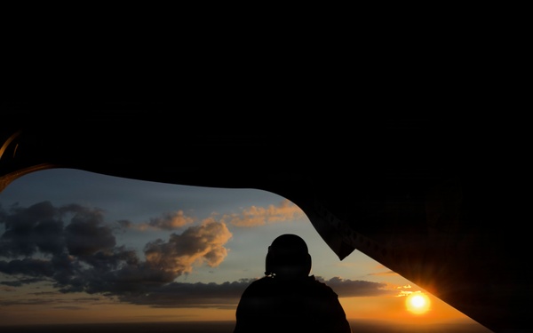 SCARNG Chinook supports special operations freefall training