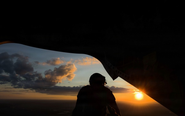 SCARNG Chinook supports special operations freefall training