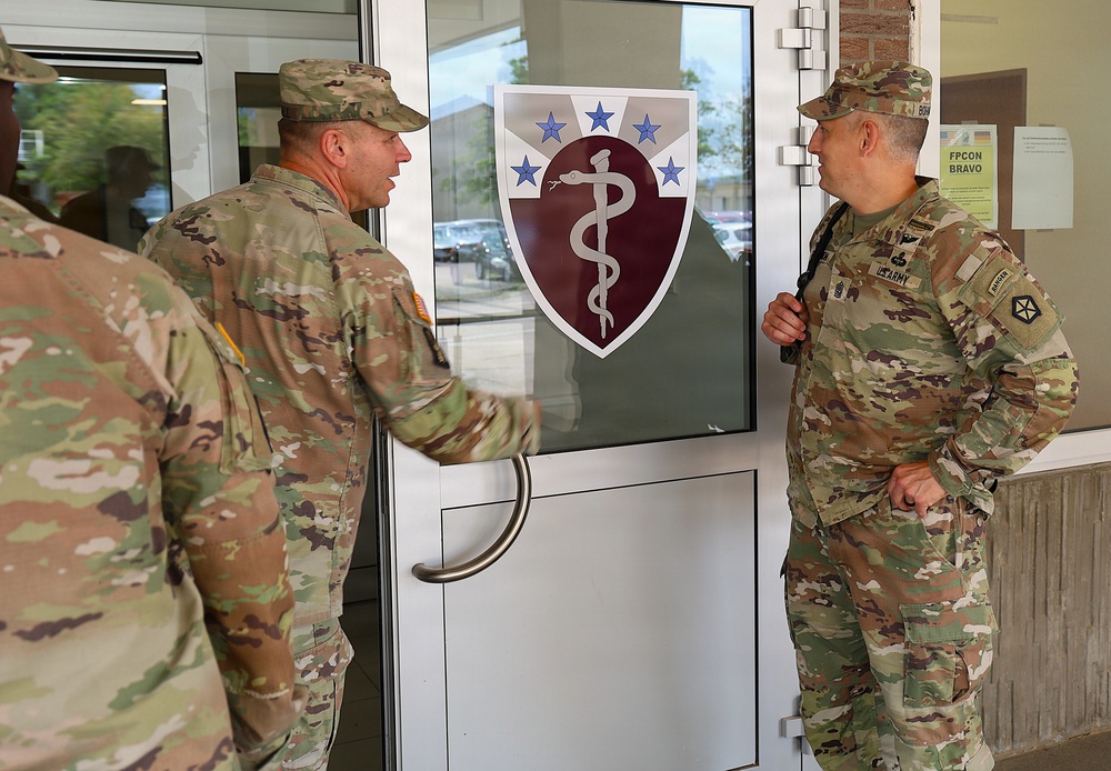 Incoming V Corps Command Sgt. Maj. visits the 68th Theater Medical Command
