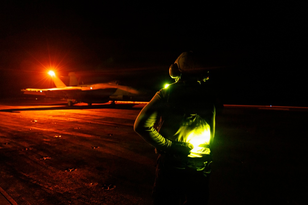 USS George H.W. Bush Night Flight Operations