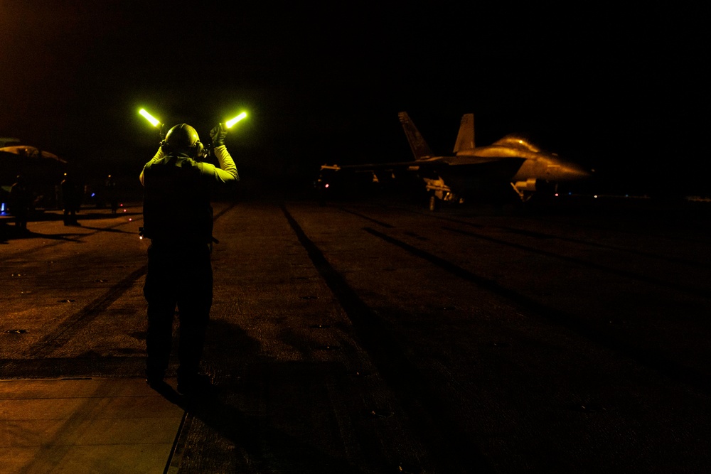 USS George H.W. Bush Night Flight Operations