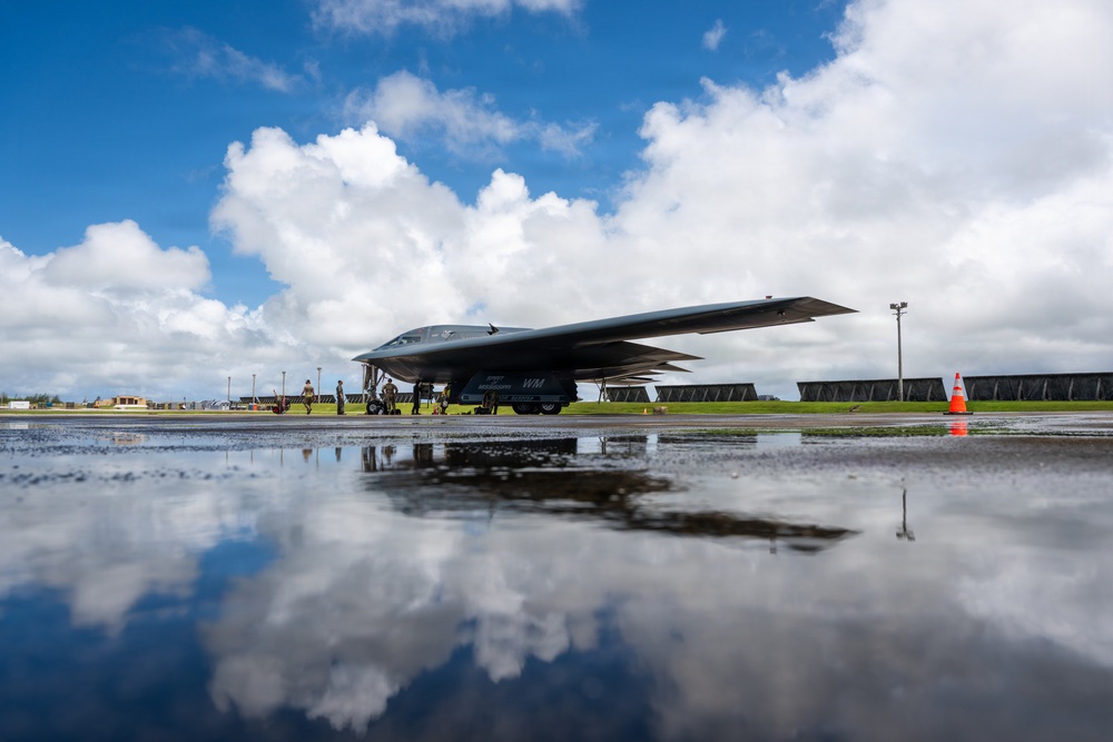 B-2 Spirit soars into the Pacific for Exercise Valiant Shield 2026