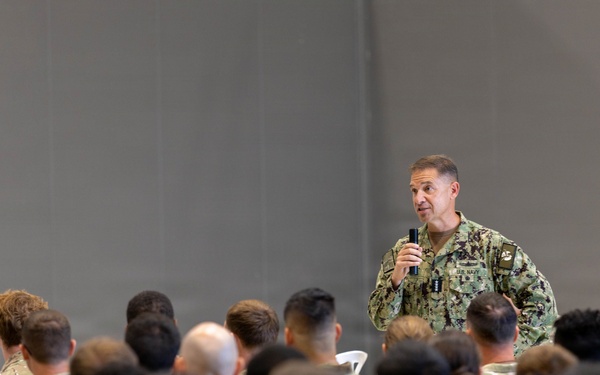 CENTCOM Commander Meets with U.S. Troops in Israel