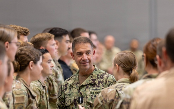 CENTCOM Commander Meets with U.S. Troops in Israel