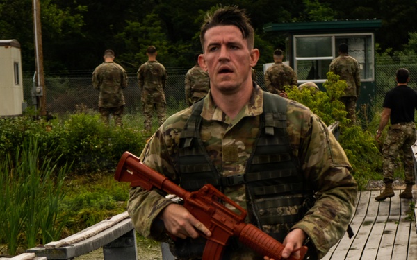RSAP Soldiers Dive Into Water Survival Training