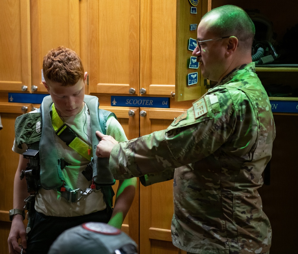 Indiana Wing Civil Air Patrol encampment visits 122nd Fighter Wing