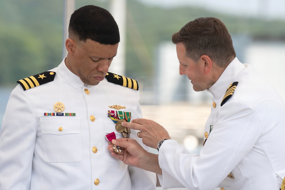 USS South Dakota (SSN 790) Change of Command